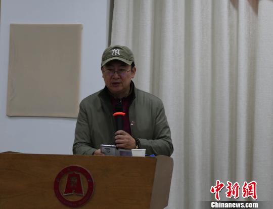 北京师范大学文艺评论基地主任周星发言。　章文哲 摄